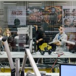 Warsztaty z podstaw montażu dźwięków dla uczestników Akademii Cyfrowych Kompetencji fot. Paweł Jusyn